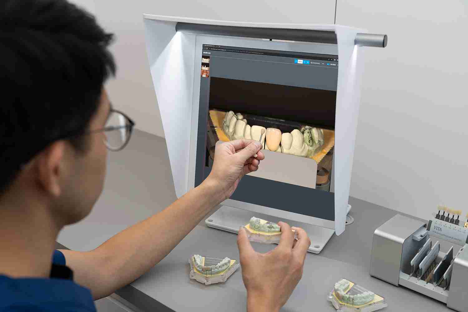 达擎与千美医研携手成立子公司“原色口腔数位”，，推出领先业界的数位牙技管理系统，，，协助牙技师掌握假牙制作流程及材料运用