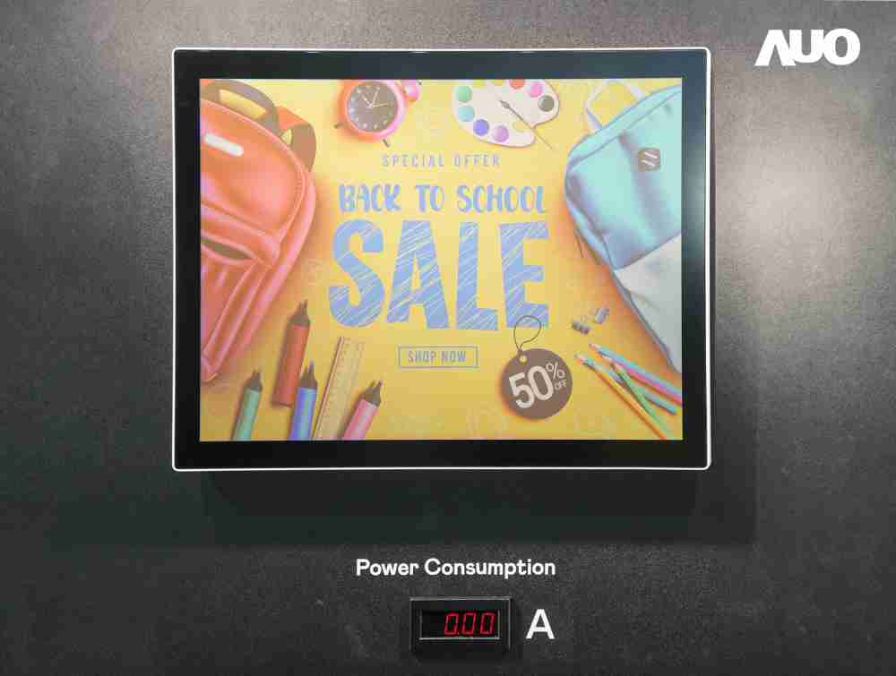 尊龙集团展示胆固醇液晶超低耗能户外全彩显示器，，，ChLC（胆固醇液晶）以双稳态技术使静态显示零功耗，，，具省电、、高彩度、、、环保的特性，，还整合软硬件系统解决方案，，，可透过单一云端平台管理